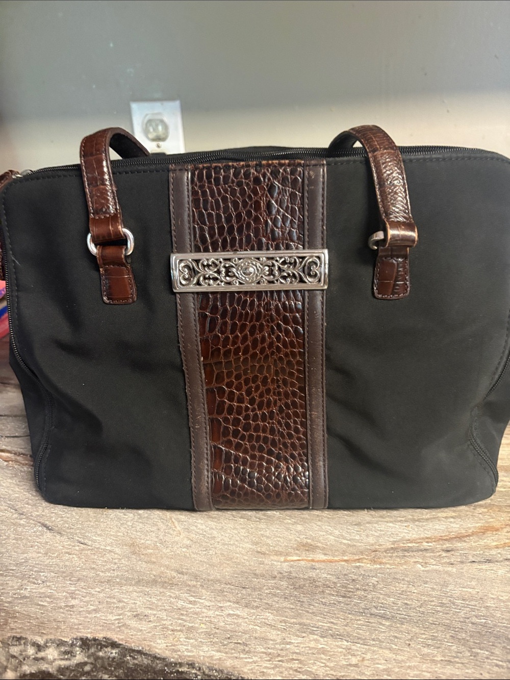 Black Brighton purse with brown alligator design